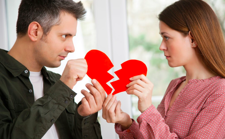 泉州离婚如何申请财产保全冻结对方账户